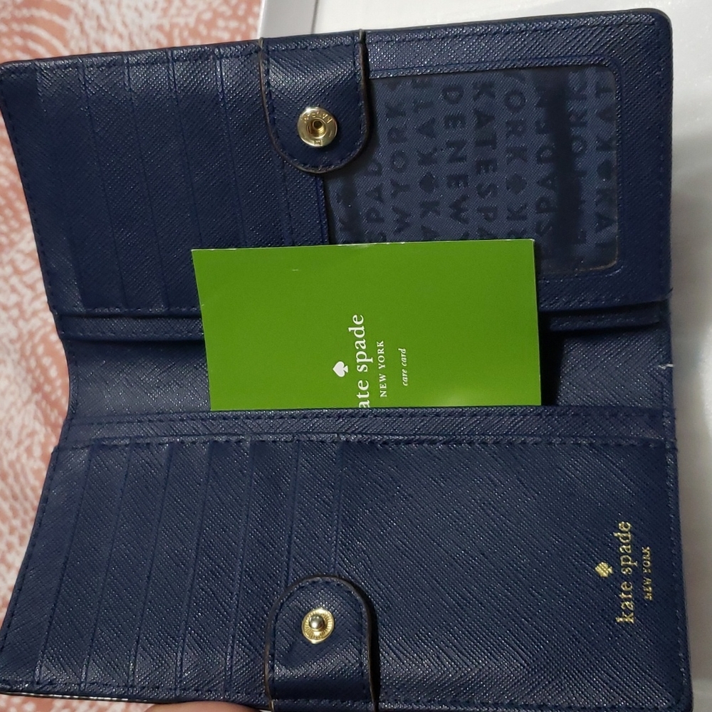 Wallet - Picture 5 of 5